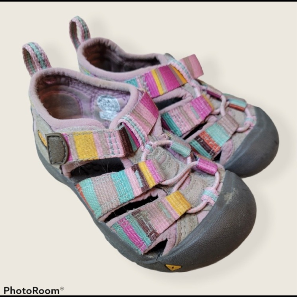 Keen Sandals Pink stripes size 6 toddler